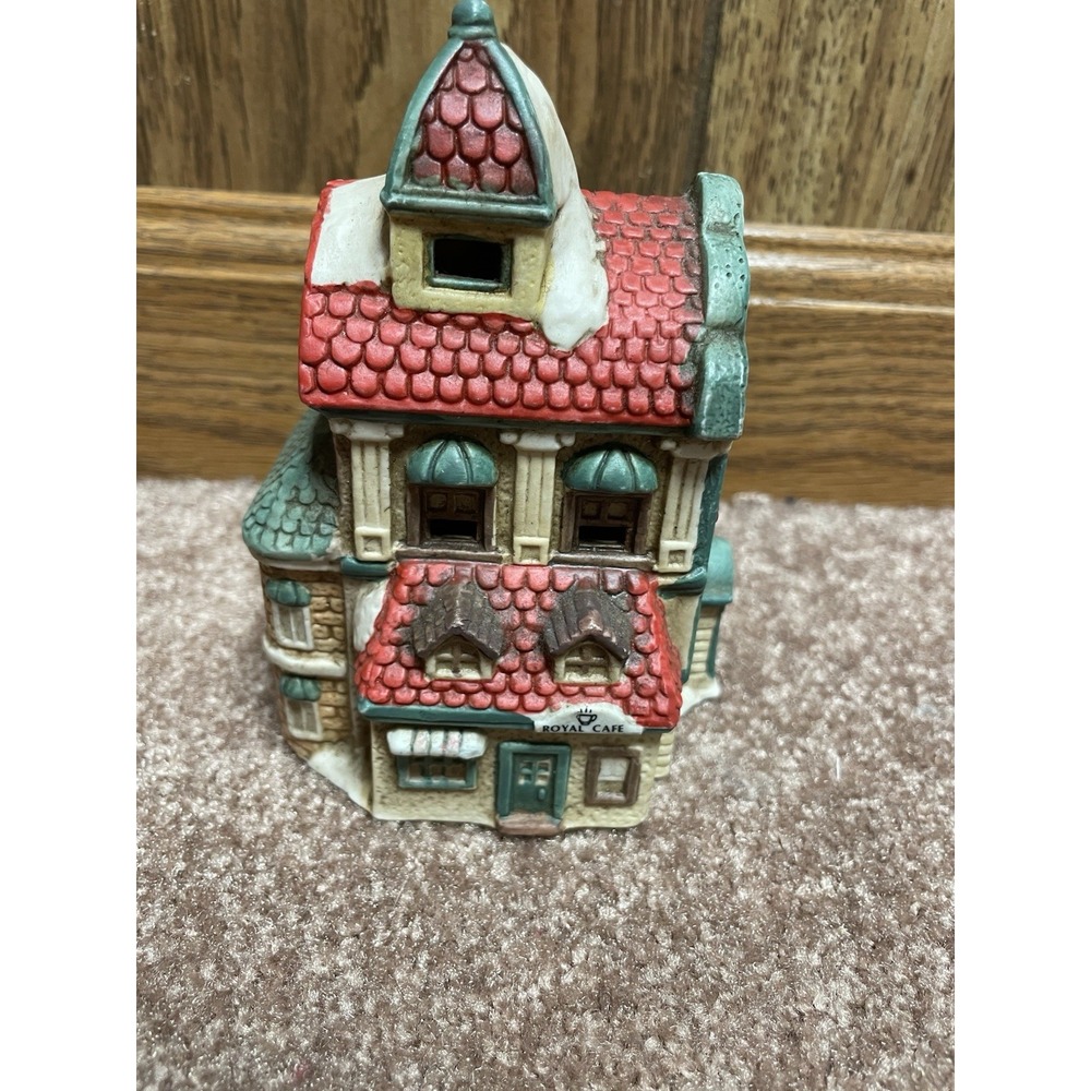 Christmas Porcelain Lighted House Royal Cafe Hotel Royal Seasons Greetings LR 93